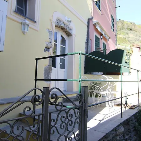 Vakantiehuis 5 Lands Yellow Levanto